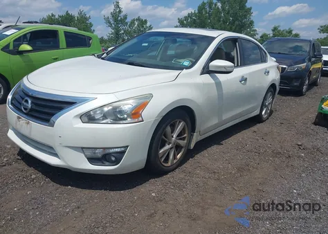 2014 Nissan Altima 2.5 Sl z USA, uszkodzony, nr VIN 1N4AL3AP4EC175548
